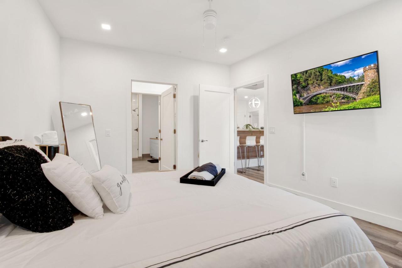 Nest Away 2 Queen Near Ewr-Penn- Free Parking Apartment Newark Luaran gambar